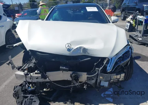 2015 Mercedes-Benz S 550 из США, поврежденный, VIN WDDUG8CB3FA184853